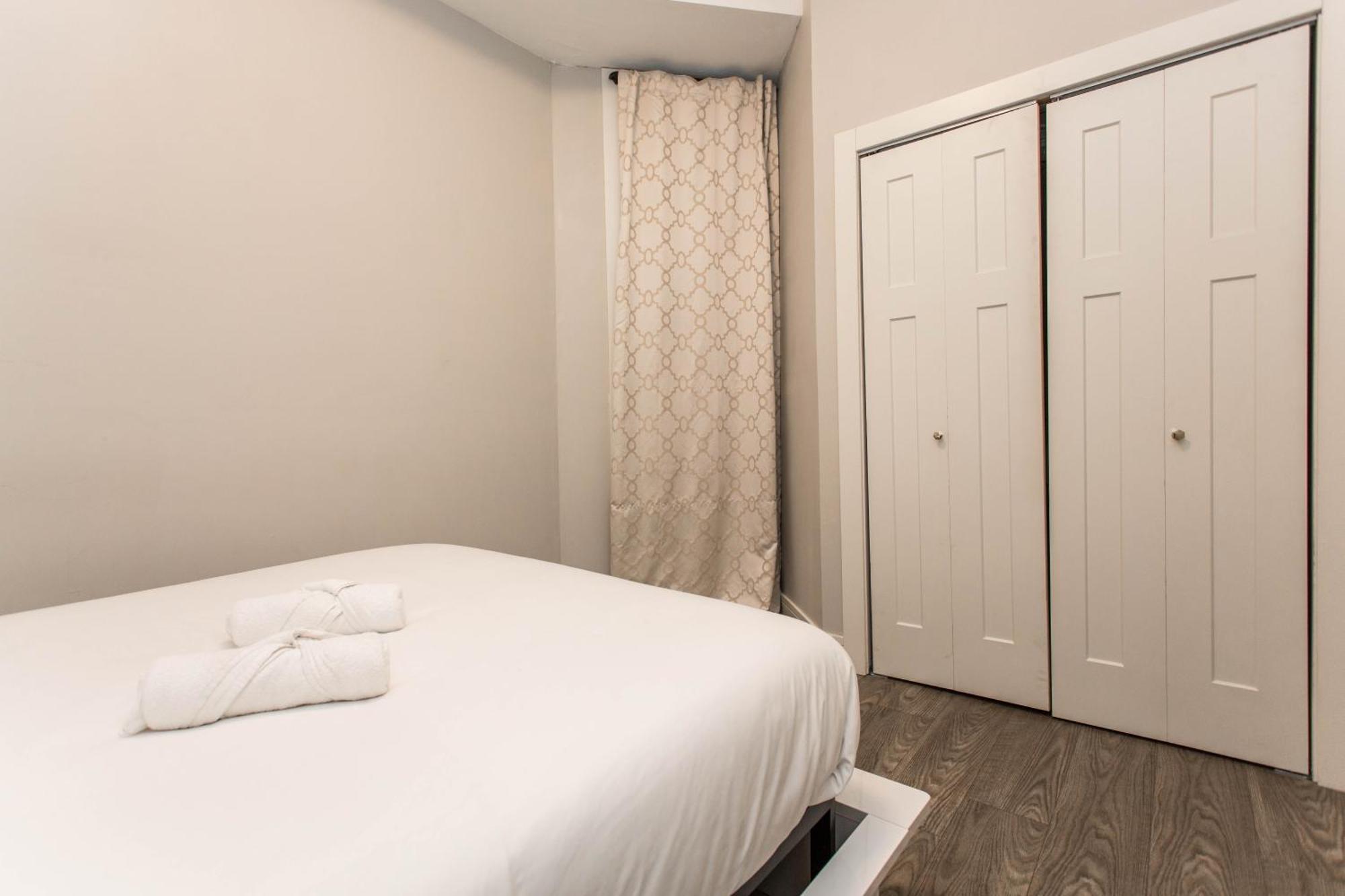 The Double Play - 1 Min Walk To Wrigley! Spacious 2Br - Perfect For Cubs Fans! Chicago Exterior photo